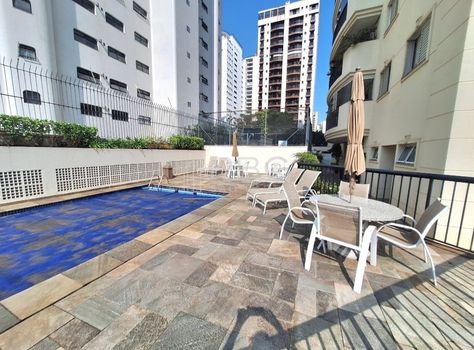 Foto 35 do(a) Apartamento de 3 quartos à venda em Moema, São Paulo