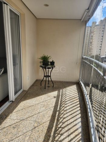 Foto 13 do(a) Apartamento de 3 quartos à venda em Moema, São Paulo