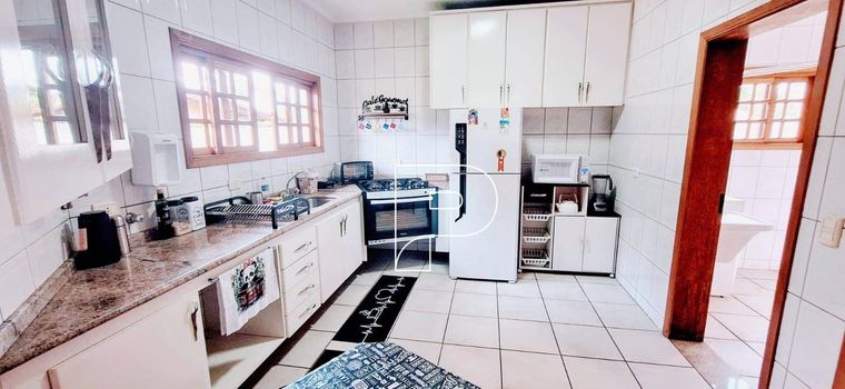 Foto 18 do(a) Casa em Condomínio de 4 quartos para alugar em Recanto Impla, Carapicuíba