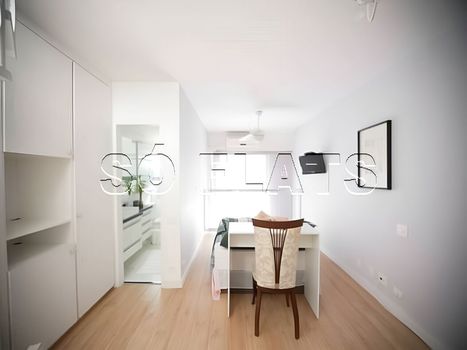 Foto 9 do(a) Flat de 2 quartos à venda em Moema, São Paulo