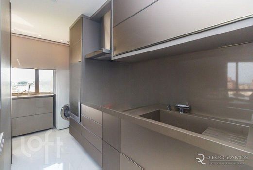 Foto 6 do(a) Apartamento de 3 quartos à venda em Vila Jardim, Porto Alegre