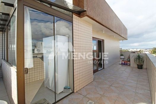 Foto 32 do(a) Cobertura de 3 quartos à venda em Jardim Itu, Porto Alegre