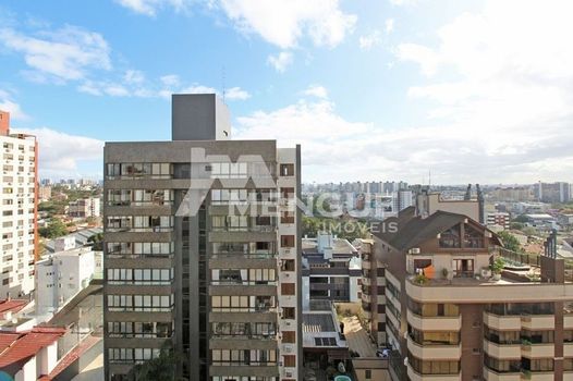 Foto 28 do(a) Cobertura de 3 quartos à venda em Jardim Itu, Porto Alegre