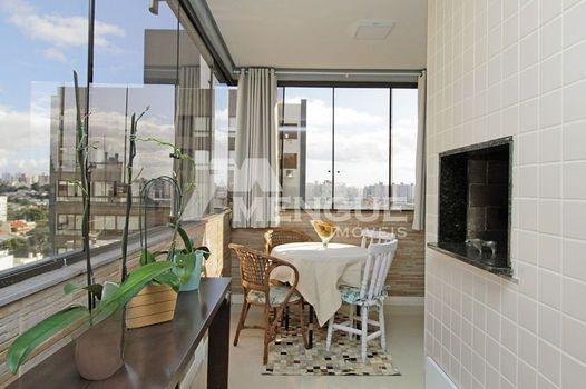 Foto 16 do(a) Cobertura de 3 quartos à venda em Jardim Itu, Porto Alegre