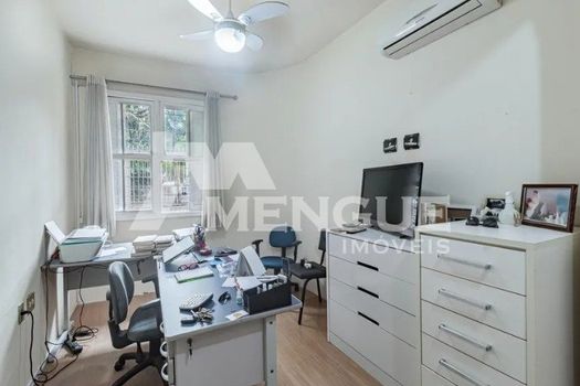 Foto 31 do(a) Apartamento de 5 quartos à venda em São Geraldo, Porto Alegre