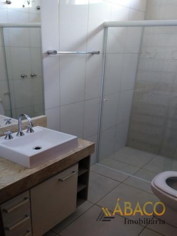Foto 10 do(a) Casa de 3 quartos à venda em Jardim Santa Paula, São Carlos