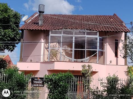 Foto 1 do(a) Casa de 4 quartos à venda em Serraria, Porto Alegre