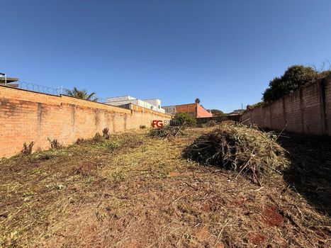 Foto 11 do(a) Terreno false à venda em Jardim Itaú, Ribeirão Preto