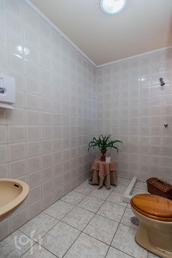 Foto 42 do(a) Apartamento de 3 quartos à venda em Independência, Porto Alegre