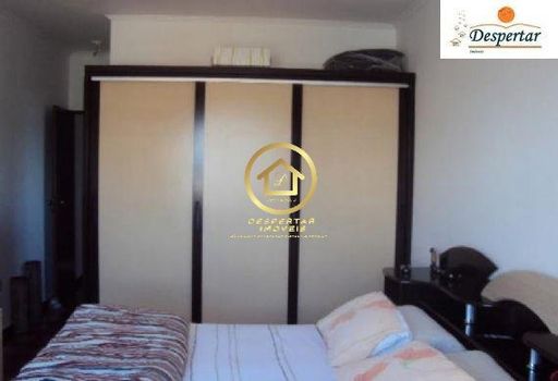 Foto 6 do(a) Casa de 4 quartos à venda em Vila Zat, São Paulo