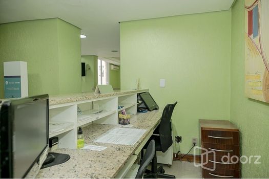 Foto 33 do(a) Sala / Conjunto Comercial false à venda em Centro Histórico, Porto Alegre