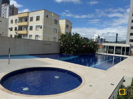 Foto 38 do(a) Apartamento de 4 quartos à venda em Itacorubi, Florianópolis