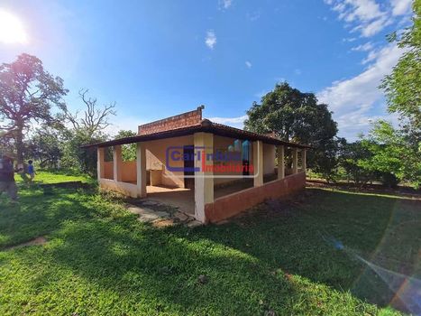 Foto 18 do(a) Fazenda / Sítio / Chácara de 6 quartos à venda em null, Mateus Leme