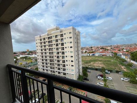 Foto 14 do(a) Apartamento de 2 quartos à venda em Jóquei Clube, Fortaleza