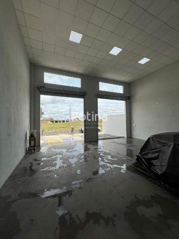 Foto 1 do(a) Galpão / Depósito / Armazém / Pavilhão false à venda em Loteamento Monte Hebron, Uberlândia