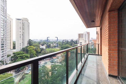 Foto 4 do(a) Apartamento de 3 quartos à venda em Moema, São Paulo