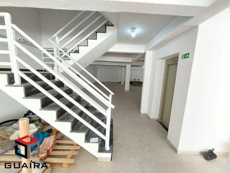 Foto 30 do(a) Cobertura de 2 quartos à venda em Jardim Santo Alberto, Santo André