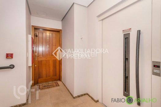 Foto 32 do(a) Cobertura de 2 quartos à venda em Higienópolis, Porto Alegre