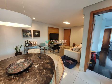 Foto 3 do(a) Apartamento de 3 quartos à venda em Savassi, Belo Horizonte