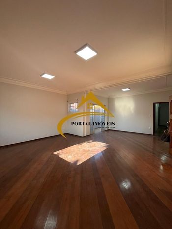 Foto 2 do(a) Casa de 3 quartos à venda em Parque Boa Vista, Varginha