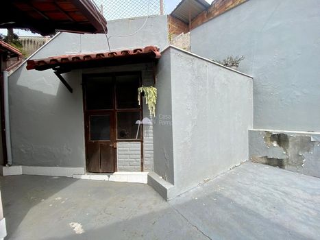 Foto 33 do(a) Casa de 3 quartos à venda em Mantiqueira, Belo Horizonte