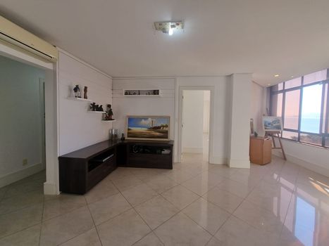 Foto 13 do(a) Apartamento de 4 quartos à venda em Centro, Florianópolis