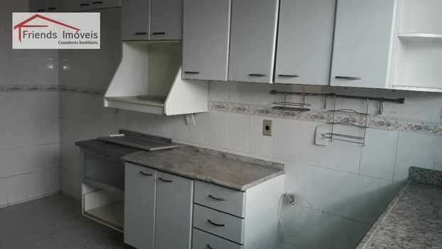 Foto 18 do(a) Casa em Condomínio de 4 quartos à venda em Vila Valqueire, Rio de Janeiro