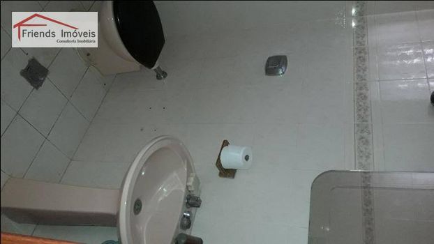 Foto 28 do(a) Casa em Condomínio de 4 quartos à venda em Vila Valqueire, Rio de Janeiro