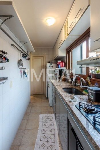 Foto 11 do(a) Apartamento de 3 quartos à venda em Petrópolis, Porto Alegre