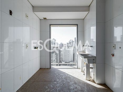 Foto 14 do(a) Apartamento de 3 quartos à venda em Vila Nova Conceição, São Paulo