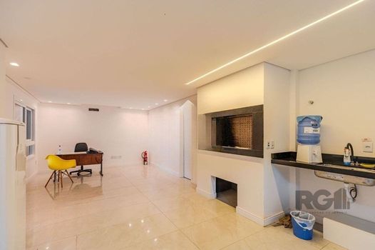 Foto 25 do(a) Flat de 2 quartos à venda em Menino Deus, Porto Alegre