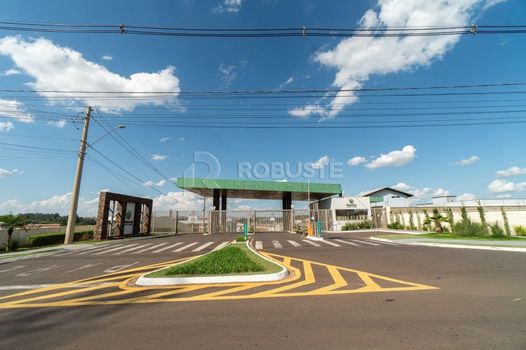 Foto 1 do(a) Terreno false à venda em Jardim Aeroporto, Botucatu