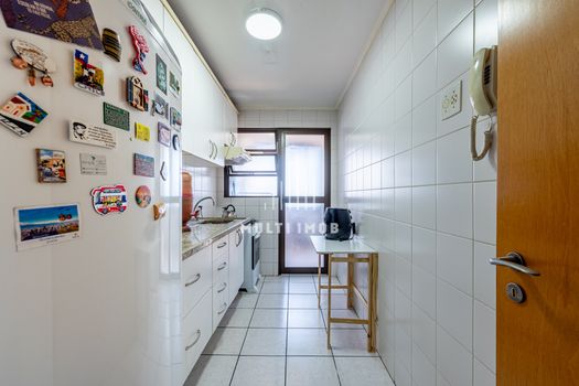 Foto 13 do(a) Apartamento de 2 quartos à venda em Rio Branco, Porto Alegre