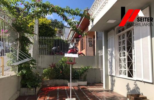 Foto 19 do(a) Casa de 4 quartos à venda em Centro, Florianópolis