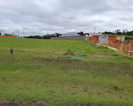 Foto 4 do(a) Casa em Condomínio false à venda em null, Salto de Pirapora