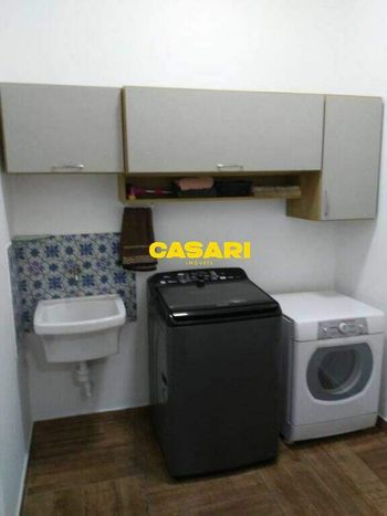 Foto 10 do(a) Casa de 2 quartos à venda em Jardim Club de Campo, Santo André