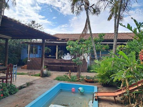 Foto 27 do(a) Fazenda / Sítio / Chácara de 4 quartos à venda em Jardim Santo Amaro, Cambé