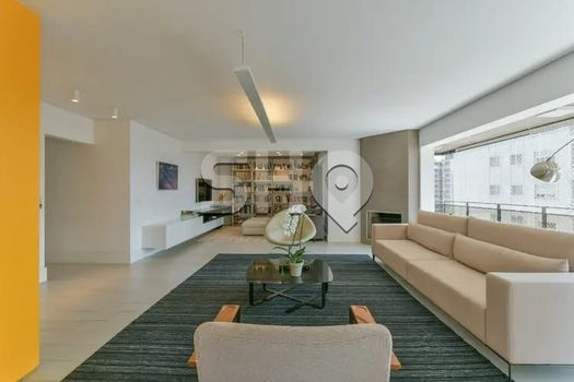 Foto 3 do(a) Apartamento de 3 quartos à venda em Vila Nova Conceição, São Paulo