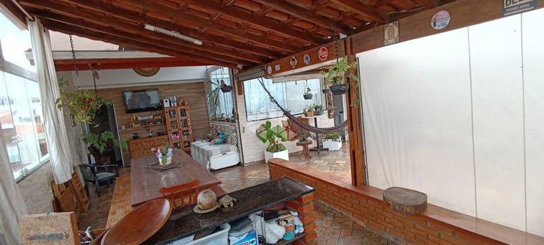 Foto 2 do(a) Cobertura de 3 quartos à venda em Santa Terezinha, Santo André