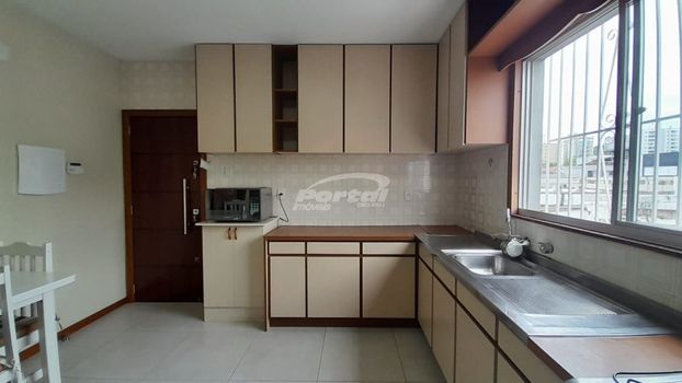 Foto 8 do(a) Apartamento de 3 quartos à venda em Centro, Blumenau