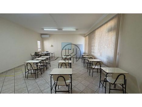 Foto 11 do(a) Loja de 4 quartos à venda em Jardim Shangri-la A, Londrina