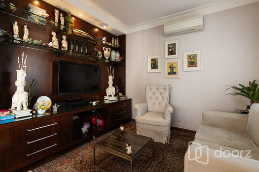 Foto 5 do(a) Apartamento de 2 quartos à venda em Moema, São Paulo