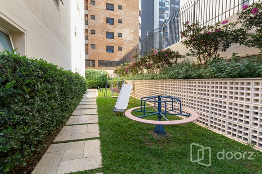 Foto 31 do(a) Apartamento de 2 quartos à venda em Moema, São Paulo