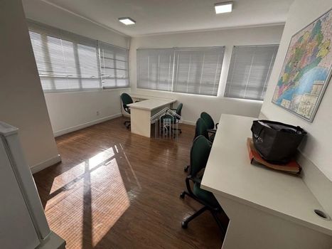 Foto 1 do(a) Sala / Conjunto Comercial de 2 quartos à venda em Centro, Santo André