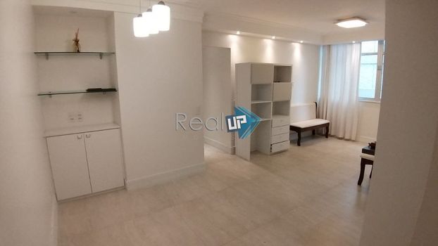 Foto 3 do(a) Apartamento de 3 quartos à venda em Leblon, Rio de Janeiro