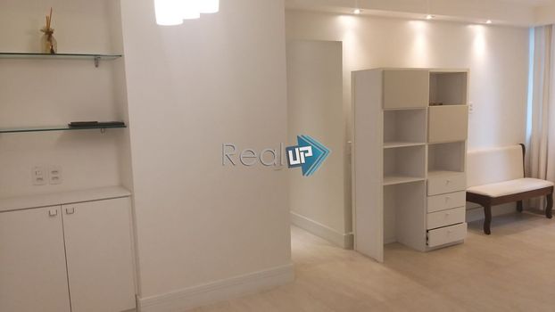 Foto 7 do(a) Apartamento de 3 quartos à venda em Leblon, Rio de Janeiro