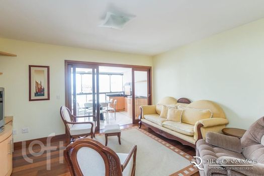Foto 3 do(a) Apartamento de 3 quartos à venda em Bela Vista, Porto Alegre