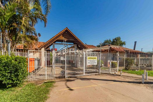 Foto 11 do(a) Casa em Condomínio de 3 quartos à venda em Parque Santa Fé, Porto Alegre