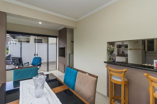 Foto 6 do(a) Flat de 3 quartos à venda em Jardim Itu, Porto Alegre