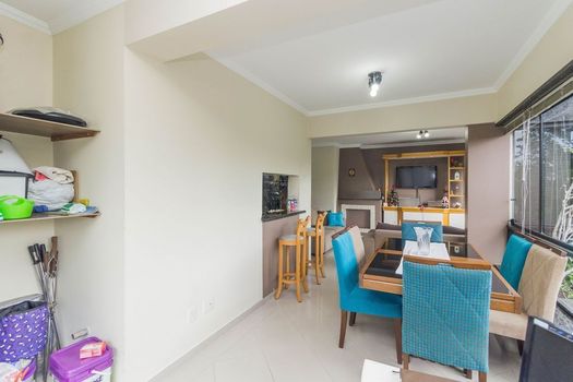 Foto 8 do(a) Flat de 3 quartos à venda em Jardim Itu, Porto Alegre